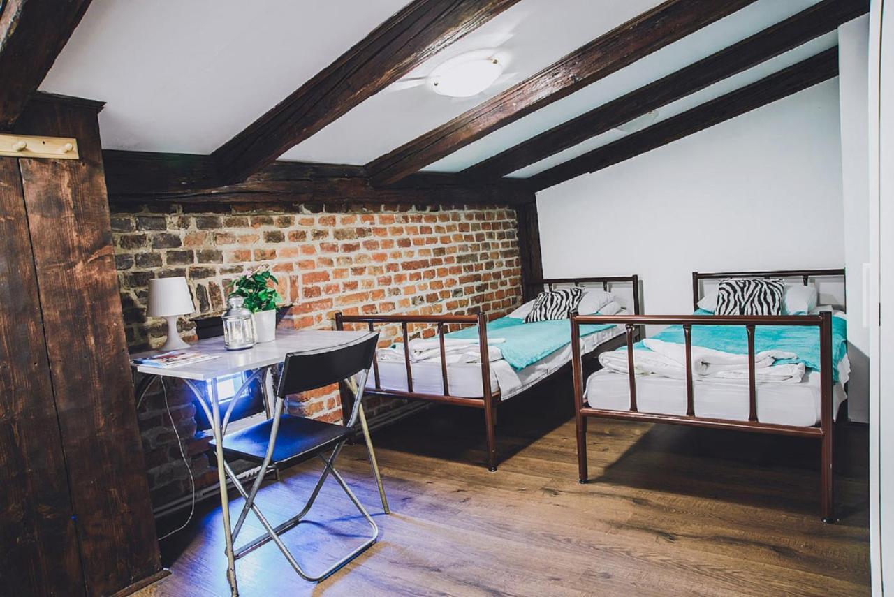 Mohito Hostel Краков Экстерьер фото