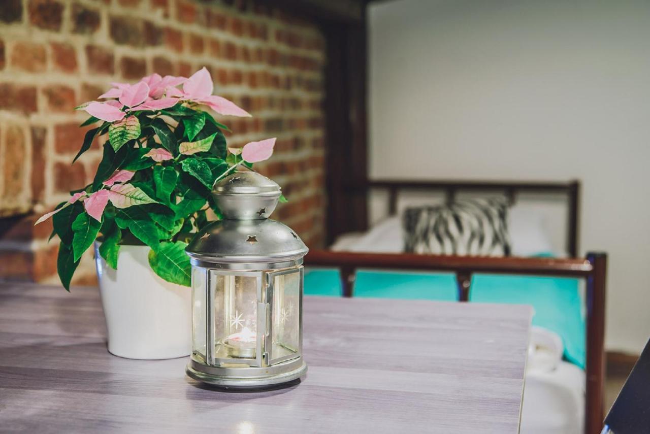 Mohito Hostel Краков Экстерьер фото